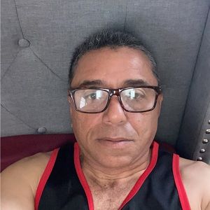 Meet your Posher, Rigoberto